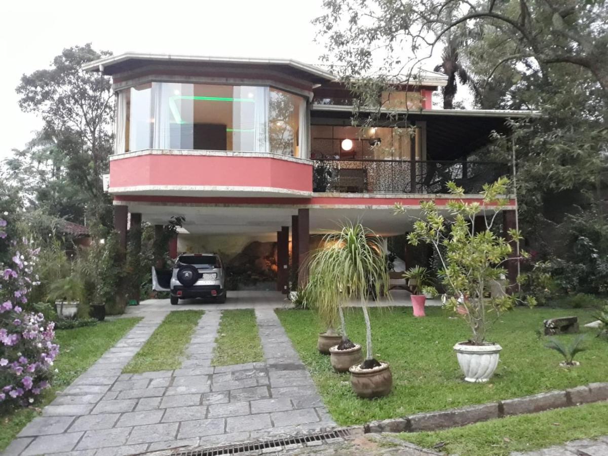 Вилла Casa Dos Sonhos - Alto Padrao Гуапимирин Экстерьер фото